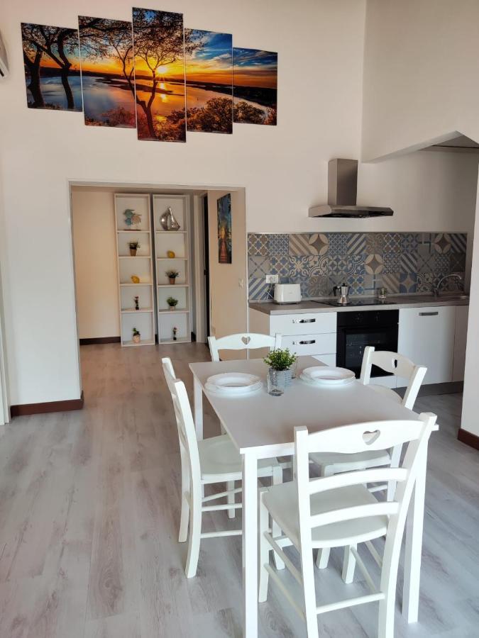 Sweet Apartments Peschiera del Garda Exterior photo